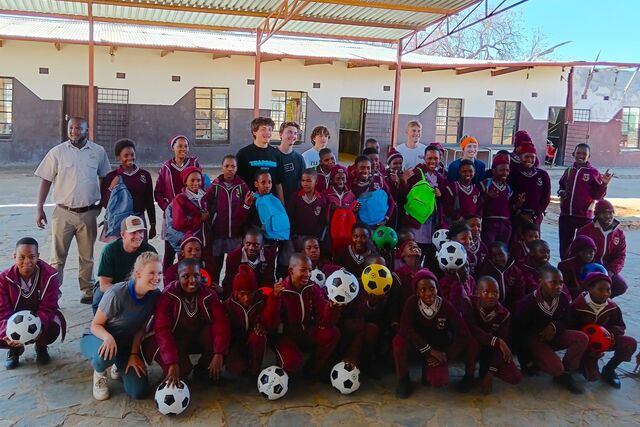 A visit to the village for cultural exchange