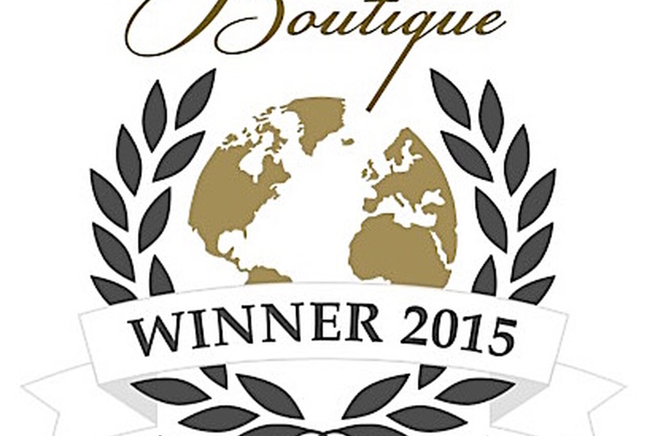 Boutique Winner Logo with background
